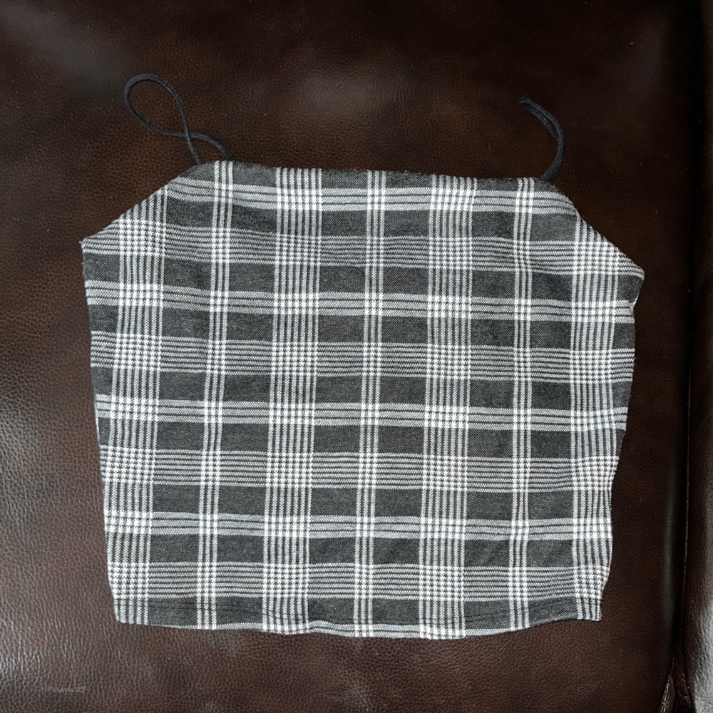 Popular 21 Spaghetti Strap Plaid Crop Top